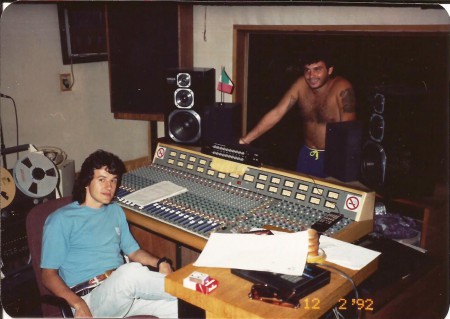GRAVANDO E PRODUZINDO O LP DA BANDA INOCENTES NO ESTÚDIO CAMERATTI_1992